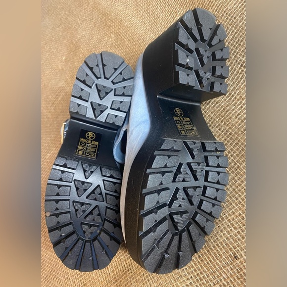 Koi Footwear Light Blue Platform Mary Janes, Size 3/36, Vegan Suede, Buckle - Picture 7 of 7